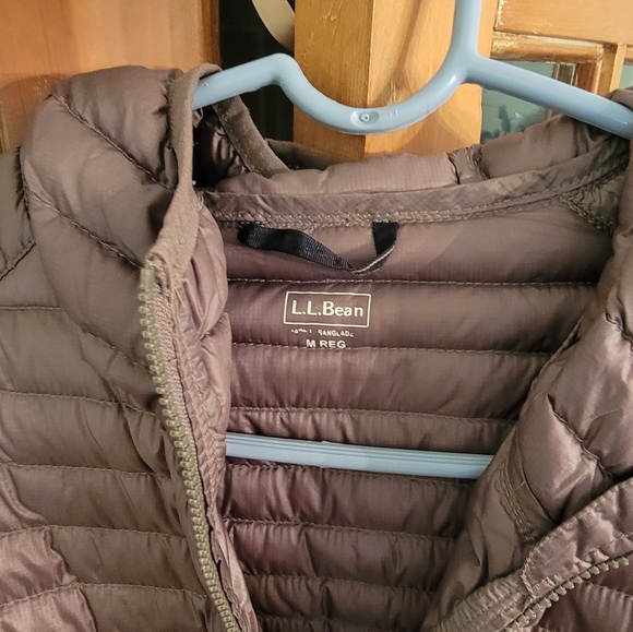 Women's Ultralight 850 Down Sweater Coat Like New Medium Regular - Picture 3 of 9